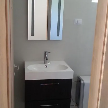 בית נופש House With A Swimming Pool Premantura, Medulin - 25859